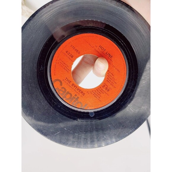 Vintage 1976 The Sylvers Hot Line That's What Love is Made Of Record 45 Capital - Picture 5 of 5